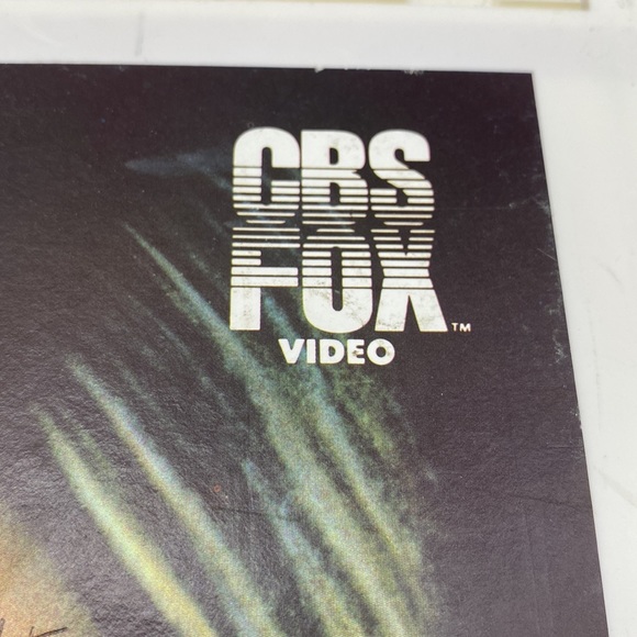 Still Of The Night, CBS FOX Video Disc - Picture 2 of 12